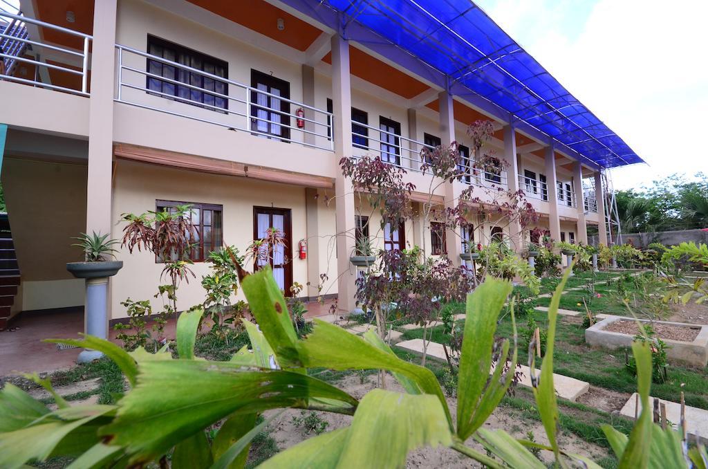 Michelle Pension Puerto Princesa Exterior foto