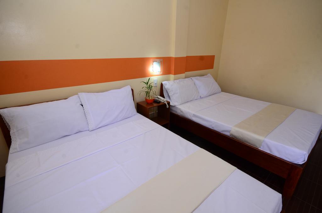 Michelle Pension Puerto Princesa Exterior foto